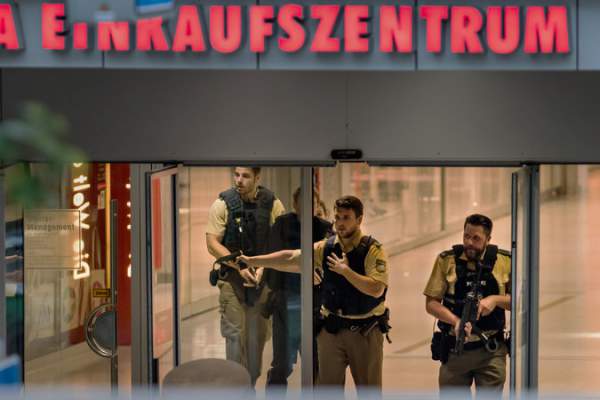 Munich Shooting Live Updates: Police Reports 9 Dead People and Suspected Man Down