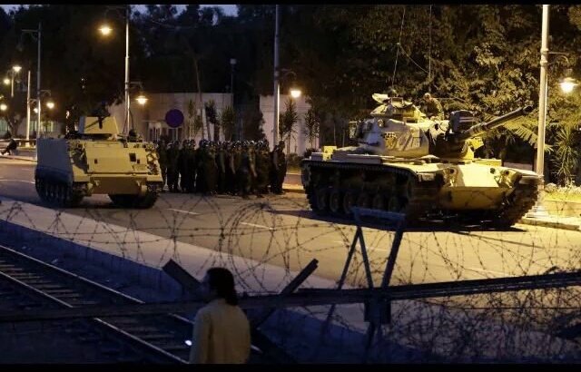Military tanks on roads as army took the control in Turkey