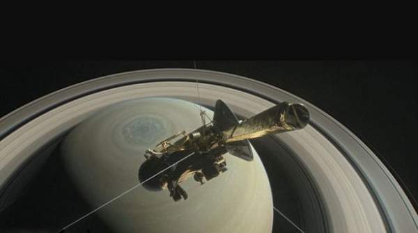 NASA’s Cassini Spacecraft: Countdown To Grand Finale, Snaps Earth Between Saturn’s Rings