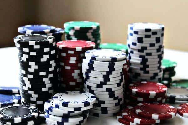 Soft skills that are vital when you play poker